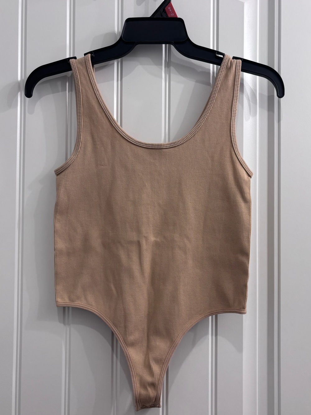Ribbed Scoop Neck Bodysuit - Nude